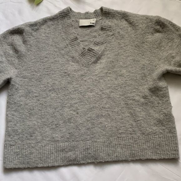 🌟ARITZIA Wilfred Free Krause Sweater🌟 - Picture 7 of 12